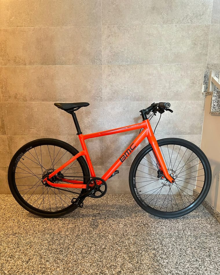 Step 1: a side-on photo of your bike